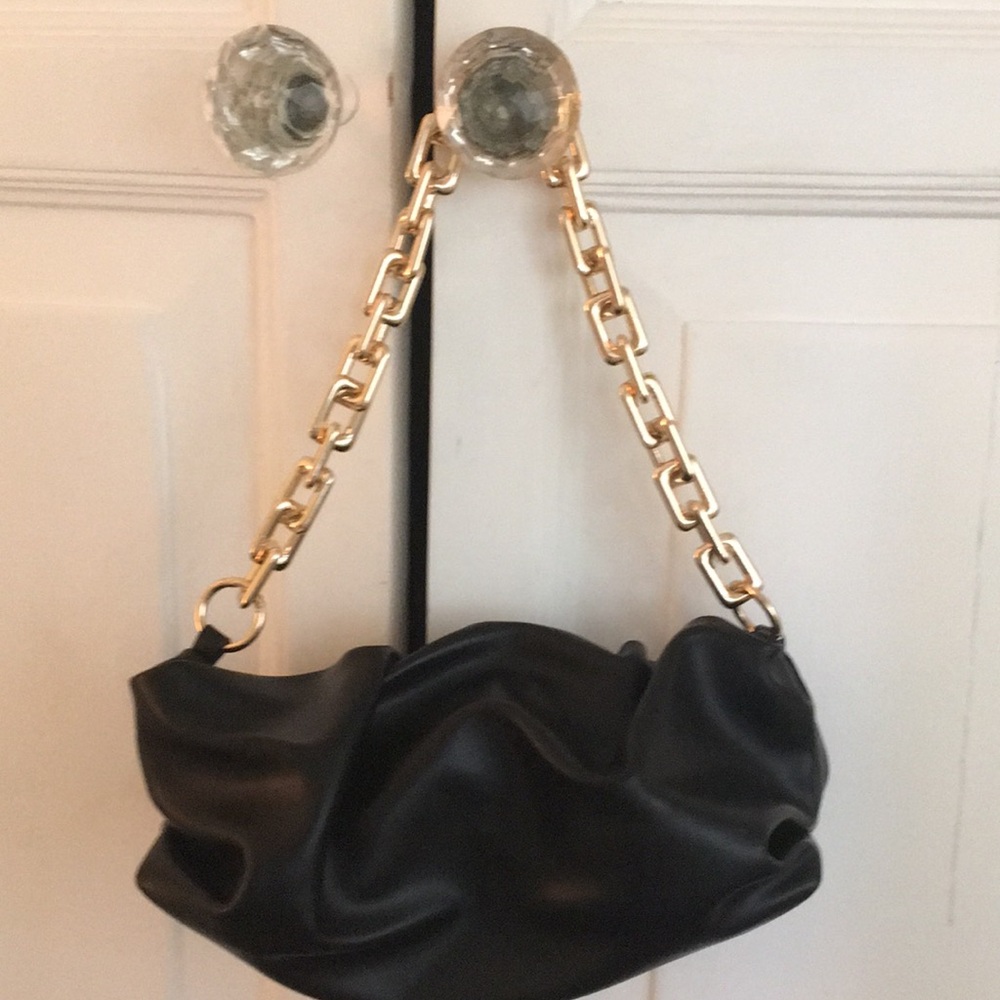 Sleek Black Shoulder Bag with Gold Chain Strap